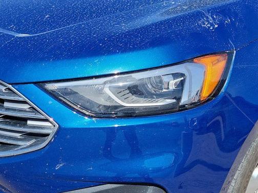 2021 Ford Edge SE
