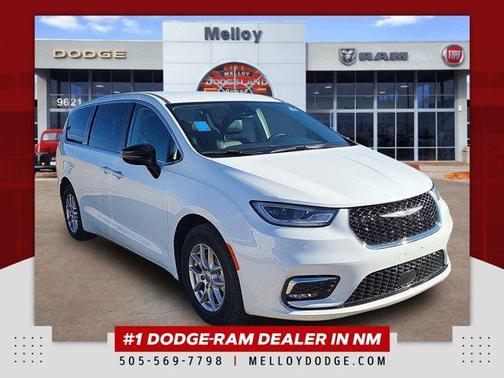 2024 Chrysler Pacifica Touring-L