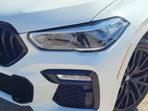 2021 BMW X6 xDrive40i