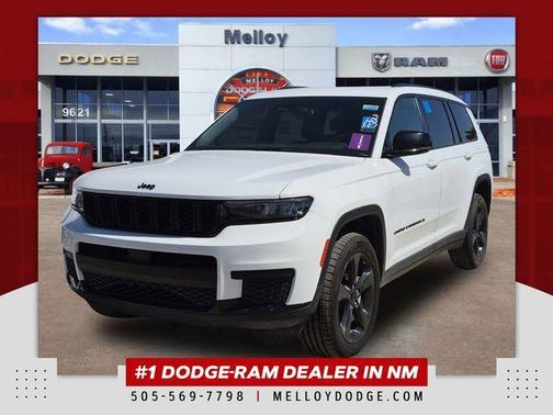 Bright White Clearcoat 2023 Jeep Grand Cherokee L Laredo