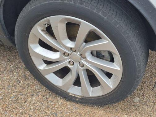 Fuji White 2020 Land Rover Discovery Sport S