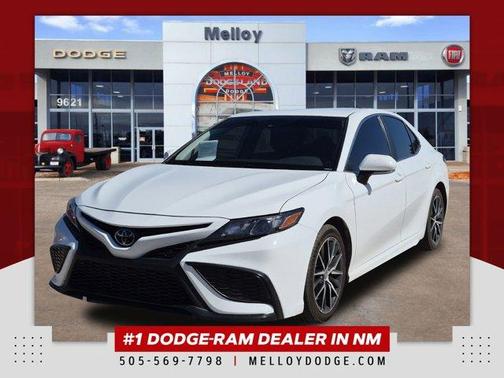 White 2022 Toyota Camry SE