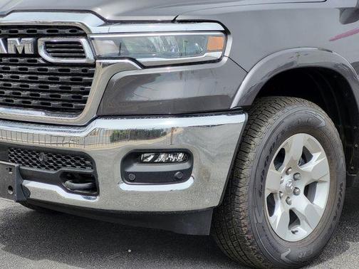 Granite Crystal Clearcoat Metallic 2026 RAM 1500 Big Horn/Lone Star