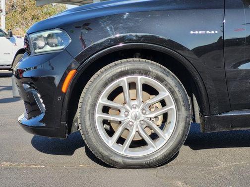 Black Clearcoat 2024 Dodge Durango R/T