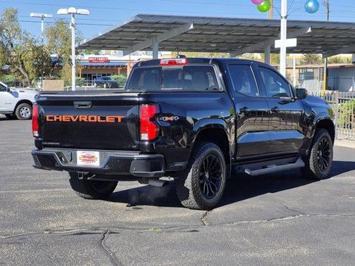 Black 2024 Chevrolet Colorado LT