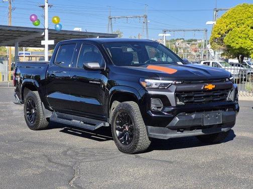 Black 2024 Chevrolet Colorado LT