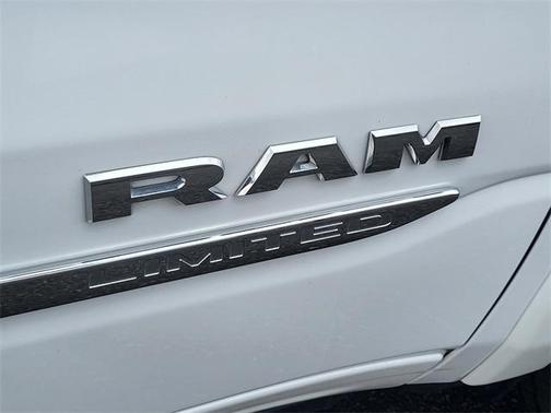 2024 RAM 1500 Limited