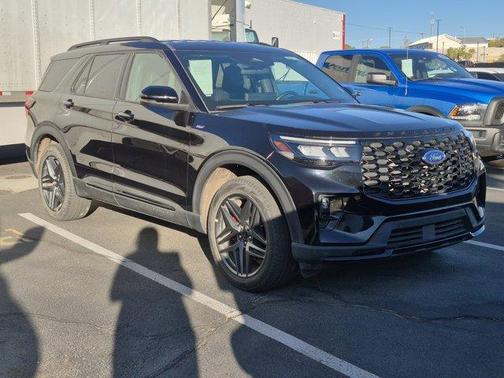 Black Metallic 2025 Ford Explorer ST-Line