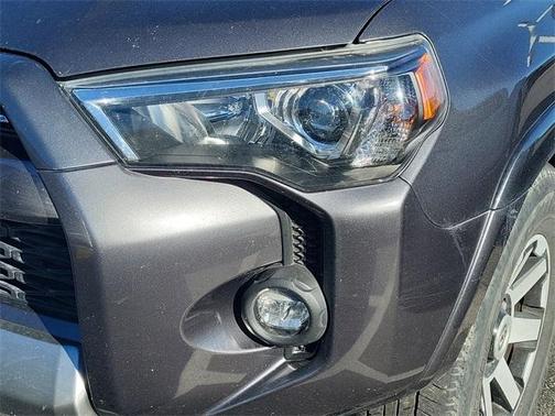 2022 Toyota 4Runner TRD Off Road