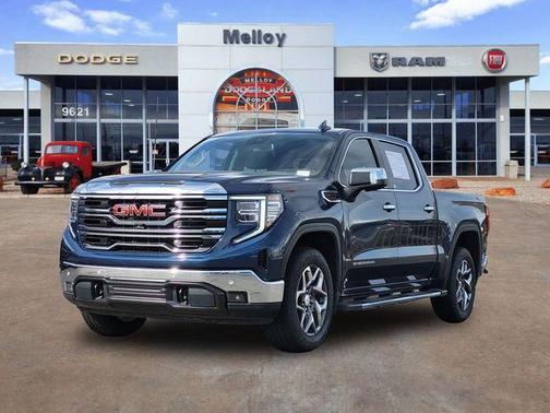 2022 GMC Sierra 1500 SLT