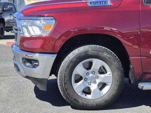 Delmonico Red Pearlcoat 2023 RAM 1500 Big Horn