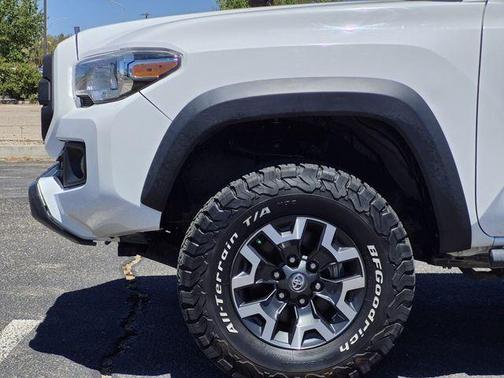 Super White 2019 Toyota Tacoma TRD Off Road