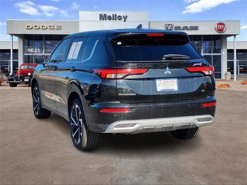 2024 Mitsubishi Outlander SE