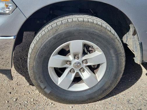 2024 RAM 1500 Classic SLT