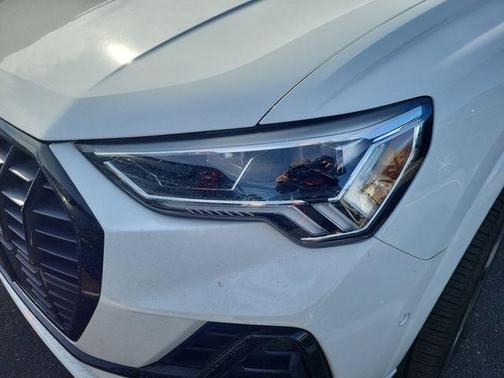2021 Audi Q3 45 S line Premium