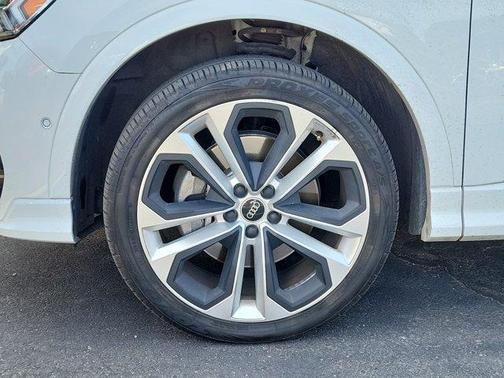 2021 Audi Q3 45 S line Premium