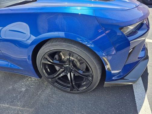Hyper Blue Metallic 2016 Chevrolet Camaro 2SS