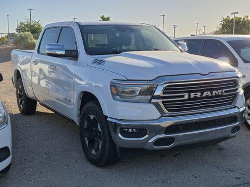 Bright White Clearcoat 2022 RAM 1500 Laramie