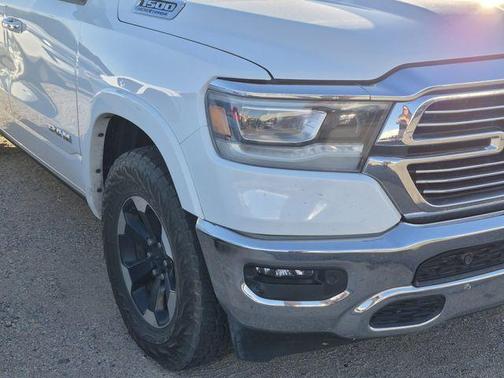 Bright White Clearcoat 2022 RAM 1500 Laramie