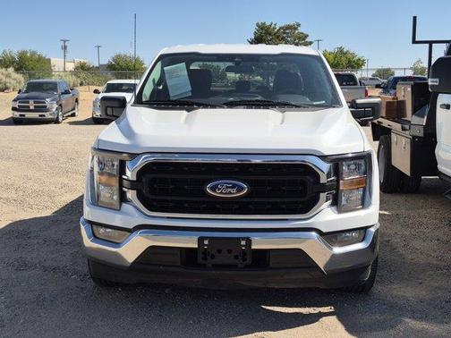 Oxford White 2023 Ford F-150 XLT