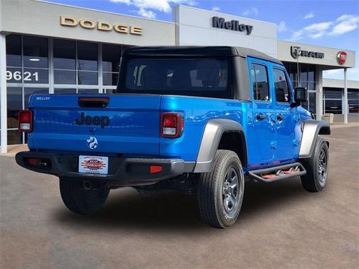 2022 Jeep Gladiator Sport