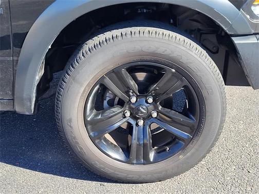 2024 RAM 1500 Classic SLT