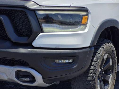 Bright White Clearcoat 2019 RAM 1500 Rebel