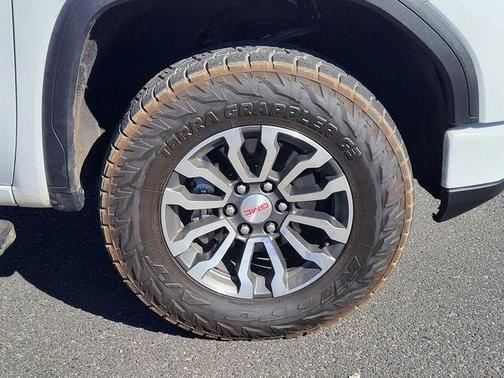 2022 GMC Sierra 1500 AT4