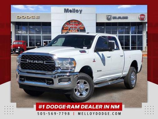 Bright White Clearcoat 2022 RAM 2500 Big Horn