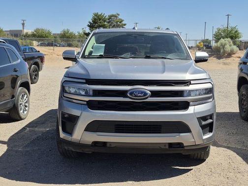 Silver Metallic 2022 Ford Expedition Max XLT