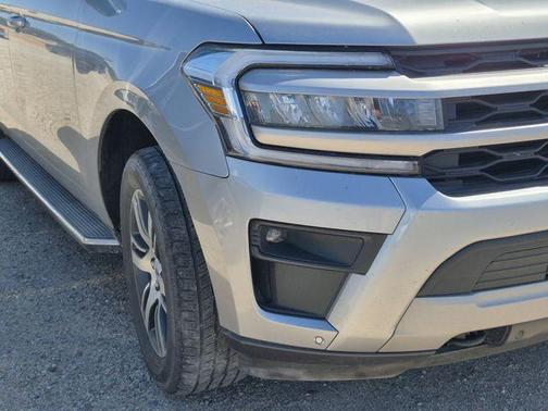 Silver Metallic 2022 Ford Expedition Max XLT