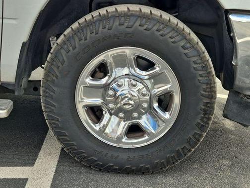 Bright White Clearcoat 2019 RAM 3500 Big Horn