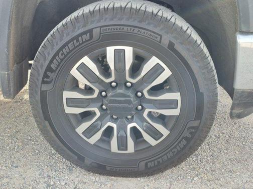 Pearl 2024 Chevrolet Silverado 2500 LTZ