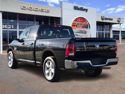 Diamond Black 2024 RAM 1500 Classic SLT