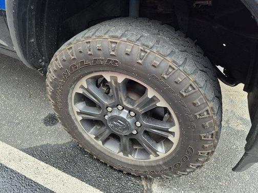 Hydro Blue Pearlcoat 2024 RAM 2500 Power Wagon