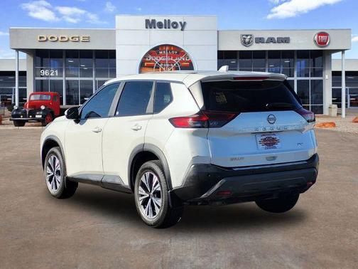 White 2023 Nissan Rogue SV