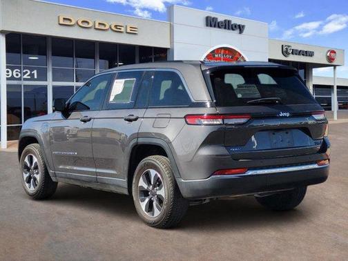 Metallic 2024 Jeep Grand Cherokee 4xe Base