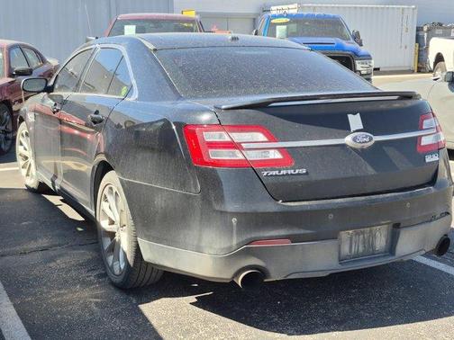Shadow Black 2018 Ford Taurus SHO