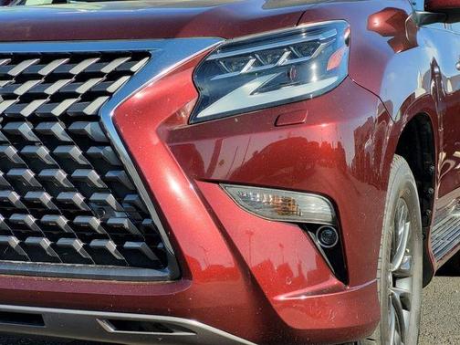 Mica 2022 Lexus GX 460 Base