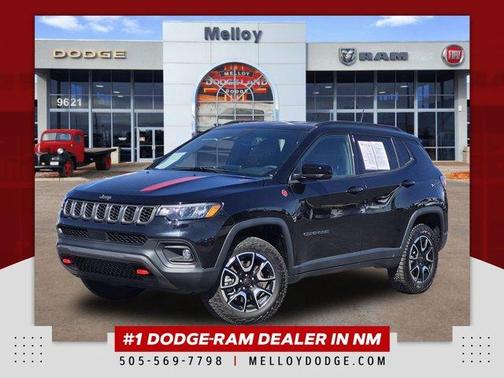 Diamond Black 2025 Jeep Compass Trailhawk
