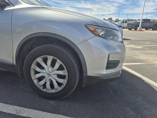 Brilliant Silver Metallic 2020 Nissan Rogue S