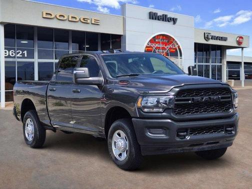 Crystal Metallic 2024 RAM 3500 Tradesman