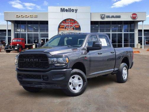 Crystal Metallic 2024 RAM 3500 Tradesman