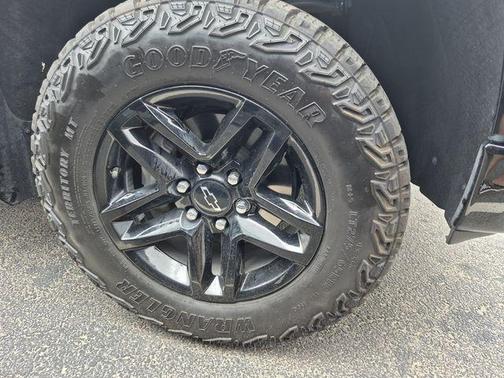 Black 2024 Chevrolet Silverado 1500 LT Trail Boss