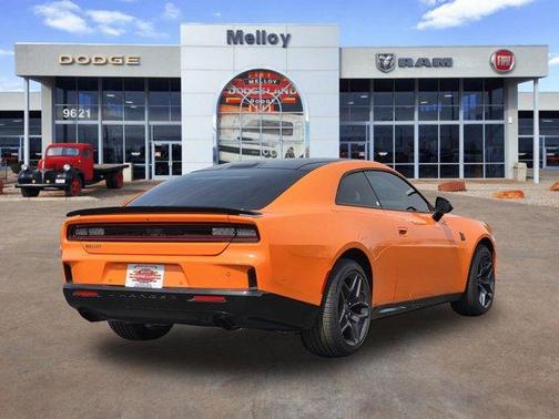 Header Orange Clearcoat 2026 Dodge Charger Scat Pack