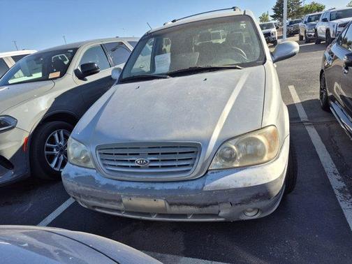 Silver 2003 Kia Sedona EX