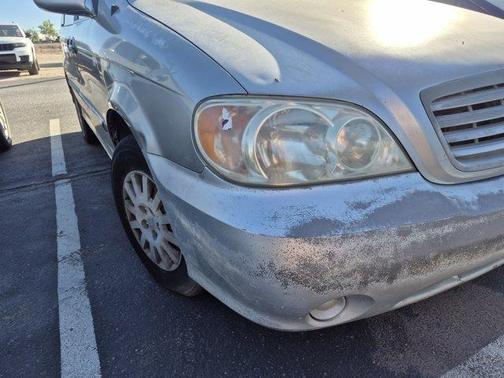 Silver 2003 Kia Sedona EX