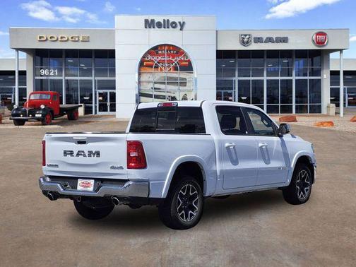 Bright White Clearcoat 2025 RAM 1500 Laramie