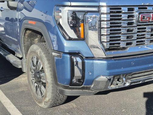 Metallic 2024 GMC Sierra 2500 Denali