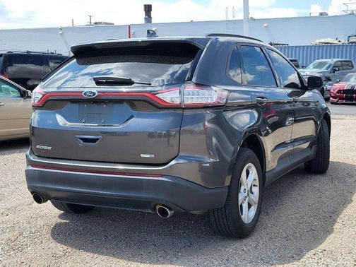 2018 Ford Edge SE